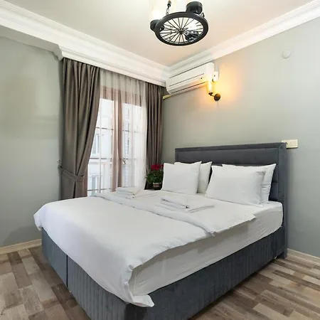 فندق Tiyatro Oldcity 3*