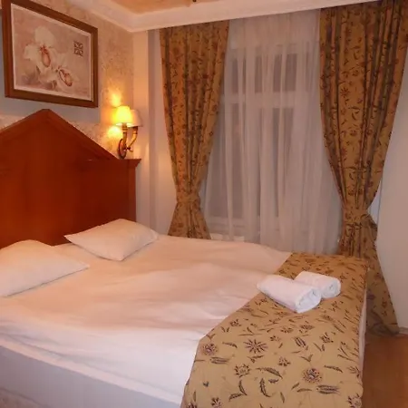 Tiyatro Oldcity Hotell Istanbul