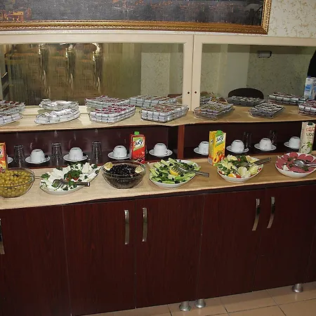 Tiyatro Oldcity Hotell 3*